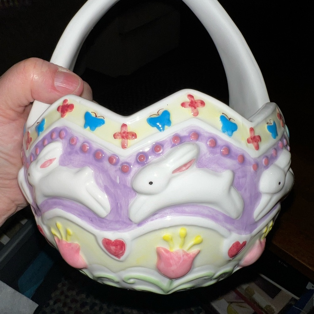 Ceramic Multicolored Easter Basket With Rabbit And Flowers - Picture 8 of 10